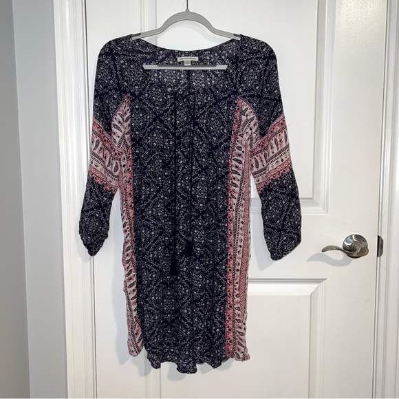 American Eagle Outfitters Tops - American Eagle Outfitters Navy and Red Printed Boho Tunic